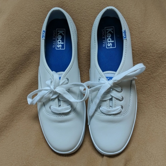 Keds Shoes - NEW! White Leather Keds size 7!